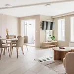 L Urban - Spacious With Private Terrace Leilighet *