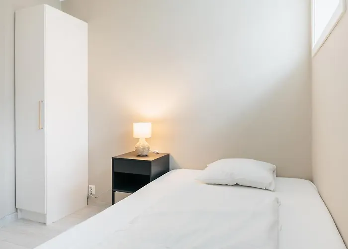 Apartament L Urban - Spacious With Private Terrace Bergen