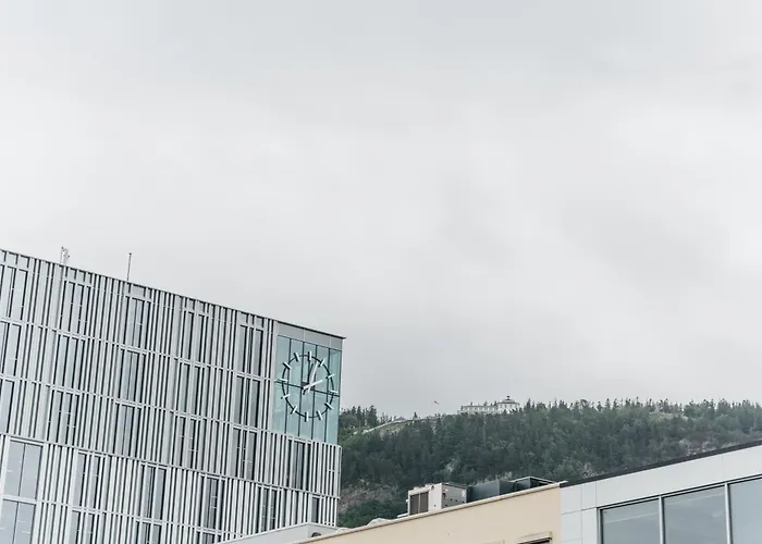 L Urban - Spacious With Private Terrace * Bergen