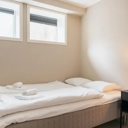 L Urban - Spacious With Private Terrace