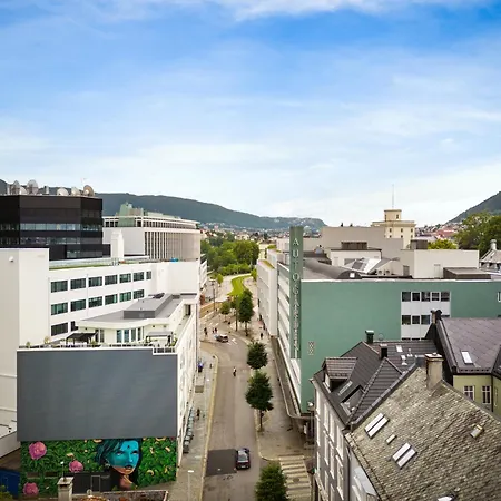 L Urban - Spacious With Private Terrace *