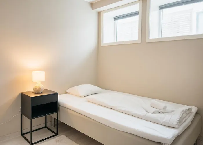 L Urban - Spacious With Private Terrace Apartment Bergen