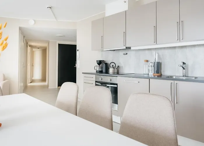 아파트 L Urban - Spacious With Private Terrace 베르겐