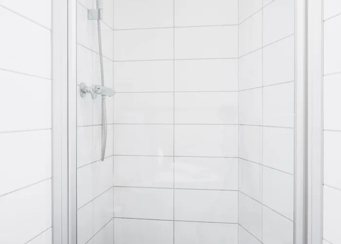 L Urban - Spacious With Private Terrace *