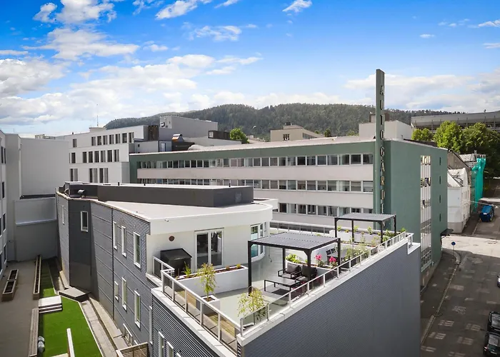 L Urban - Spacious With Private Terrace * Bergen