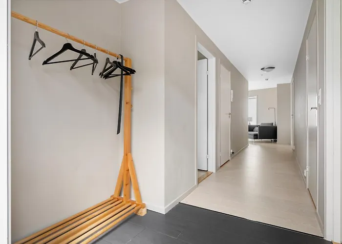 L Urban - Spacious With Private Terrace 아파트 베르겐