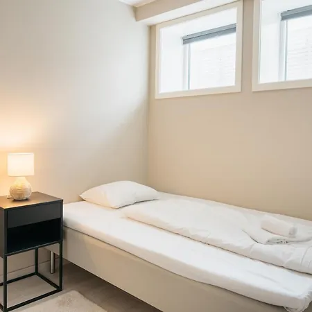 L Urban - Spacious With Private Terrace Apartamento Bergen