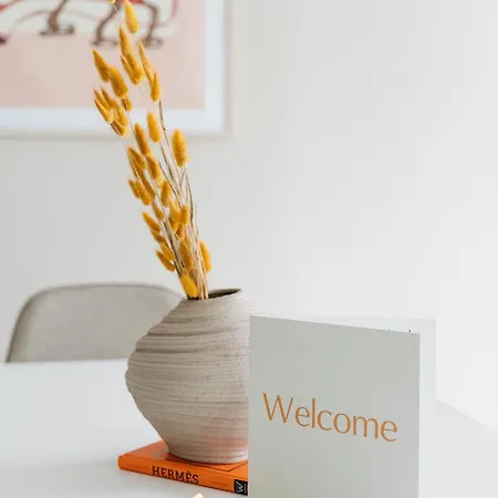 L Urban - Spacious With Private Terrace * Bergen