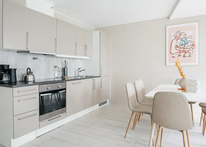 L Urban - Spacious With Private Terrace 卑爾根